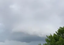 Barreiras deve ter um dia de céu nublado com pancadas rápidas neste domingo